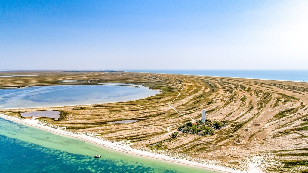 Азово-Сивашский национальный парк появится на территории Херсонской области Азово-Сивашский национальный парк появится на территории Херсонской области