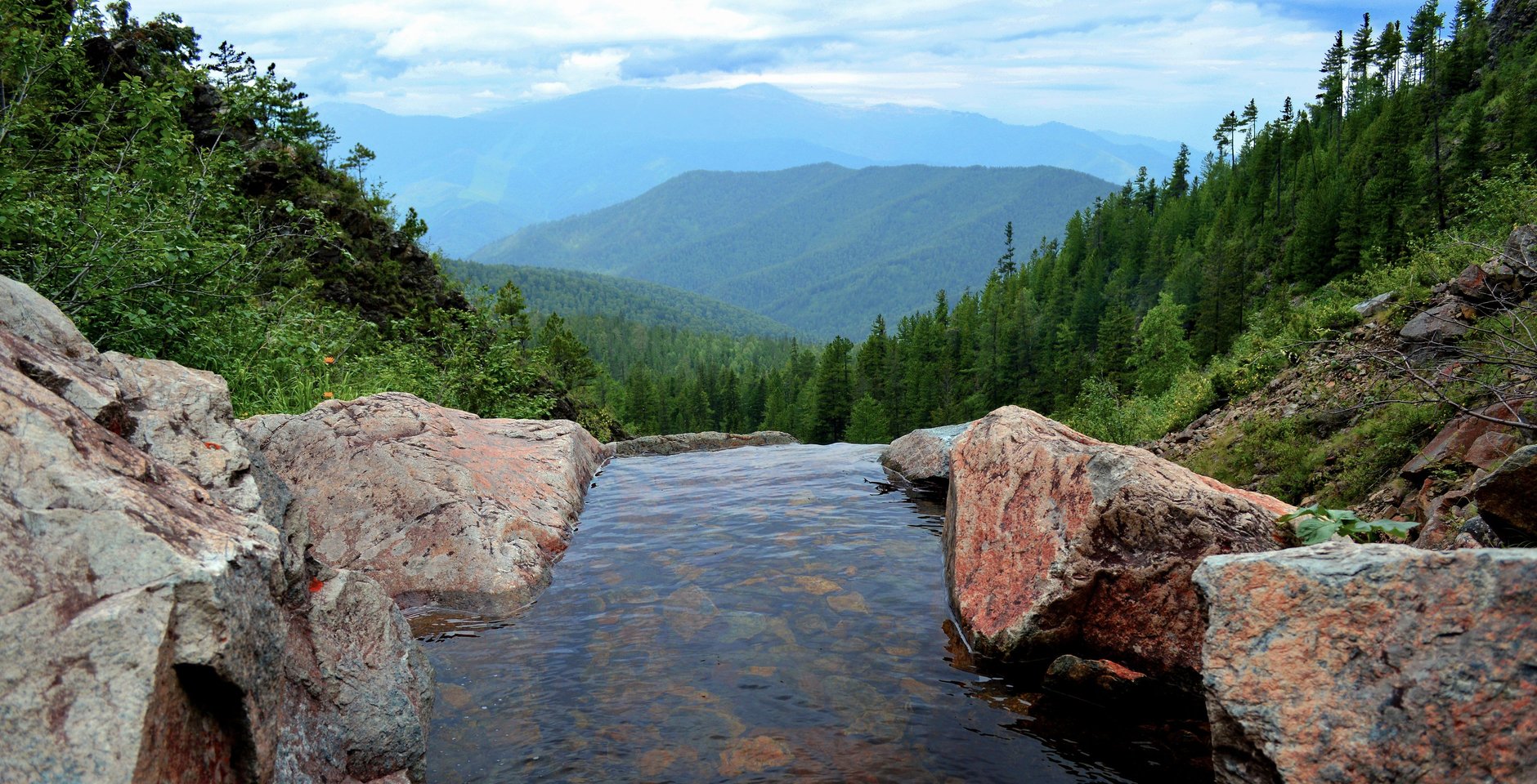 Водопад Таловский. Национальный парк «Шушенский бор». Фото: Сергей Чумаков