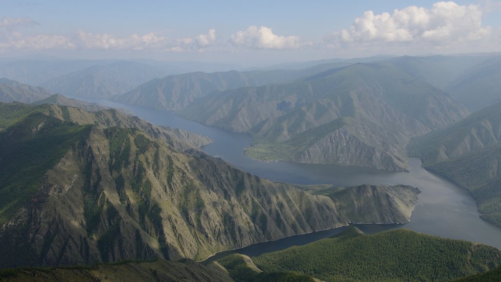 Специалисты обсудили сохранение снежного барса и развитие туризма в Саяно-Шушенском заповеднике Специалисты обсудили сохранение снежного барса и развитие туризма в Саяно-Шушенском заповеднике